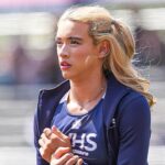 High School Golden State Senior High School diskutuje o zrieknutí sa volejbalovej lopty videohry nad Trans Professional Athlete