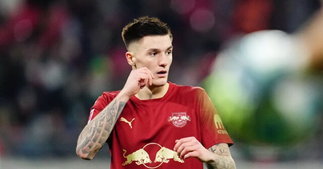 Homme Utd Transfer News: Benjamin Sesko Major Transfert Boost comme étoile émet une demande de transfert
