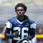 Indikátor Cowboys Daron Bland na expanziu 92 miliónov dolárov po profesii Micah Parsons