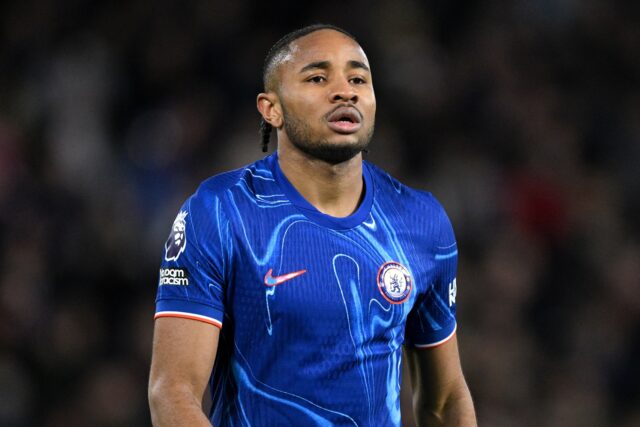 Inter Miláno dohliada na Chelsea Christopher Nkunku



