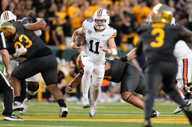 Futbal NCAA: Auburn v Baylor