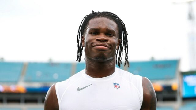 Jaguars 'Travis Hunter získava chválu za akademickú dokonalosť Jaguars 'Travis Hunter získava chválu za akademickú dokonalosť