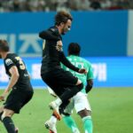 James Maddison utrpí „brutálne“ poškodenie kolena na synovi Spursom.