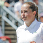 Jelena Ostapenko potrebovala poškodiť ticho v bigotrickom tornáde