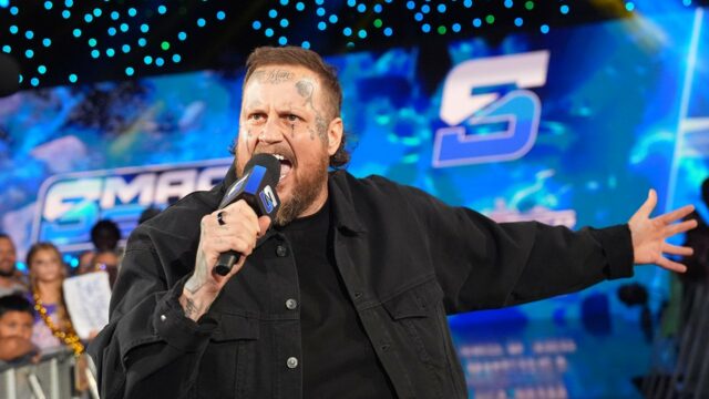 Jelly Roll dáva kredit Superstars WWE

