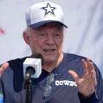 Jerry Jones - Micah Parsons “Žiadosť o obchod„ časť vyjednávania “