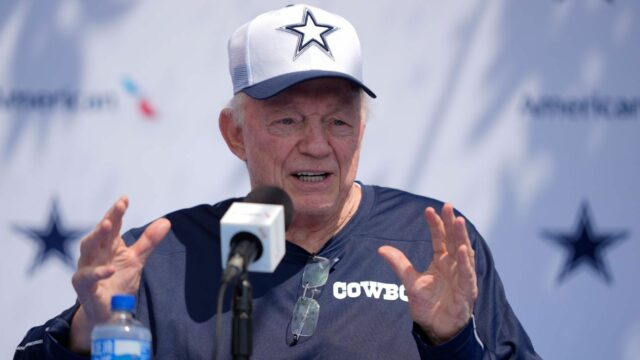 Jerry Jones - Micah Parsons “Žiadosť o obchod„ časť vyjednávania “

