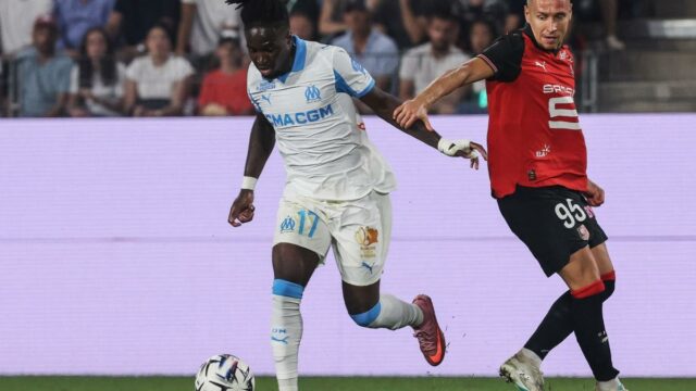 Jonathan Rowe sa prihlási s Bolognou, ktorá dodržiava bitku o odevy Marseille 

