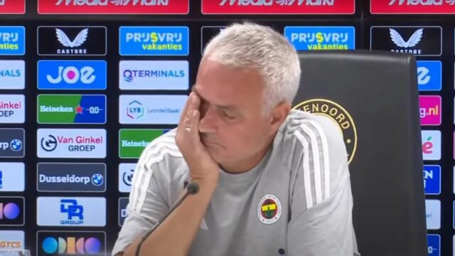 Jorge Costa a Jose Mourinho v Porto