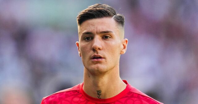 La décision de Benjamin Sesko pourrait faire en sorte que Man Utd effectue un transfert embarrassant

