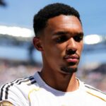 La réaction de Trent Alexander-Arnold à Liverpool a fait l'accord survient des mois après la taxi de «Ciao»