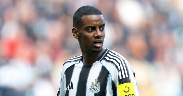 Le milieu de terrain de Liverpool accepte le transfert de Newcastle alors qu'Alexander Isak Saga continue
