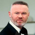 Le rêve de Wayne Rooney d'être le prochain James Bond toujours vivant après la dernière admission