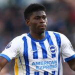 Le transfert de Carlos Baleba de l'homme UTD a expliqué que Benjamin Sesko se confie dans les coéquipiers