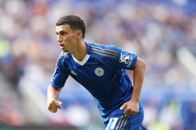 Leicester City má El Khannouss nahradený zarovnaný 

