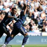 Winger Leicester City Jeremy Monga sa stal najmladším strelcom gólov na majstrovstvách