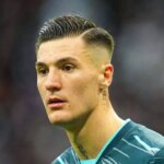 L'entraîneur de l'ancien homme UTD avertit que Benjamin Sesko est un autre Rasmus Hojlund - «ils sont en danger»