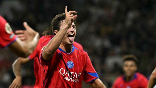 Ligue 1 2025-26: metóda Neves Hat, keď PSG porazí Toulouse 6-3; Loorient nasledovníci získajú šok druhej polovice 

