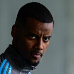 Liverpool podal Alexander Isak vylepšenie, keď Newcastle určuje „ideálne“ úvery