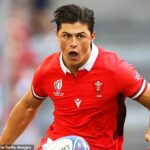 Medvede Bristol sú blízko podpisu 24-ročného krídla Walesu Louis Rees-Zammit