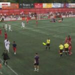 Mám zápas UTD opustený po sledovaní, Kone sa tiahne s hororovým zranením hlavy | Futbalový šport