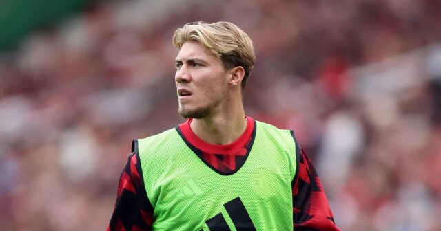 Man Utd a averti d'éviter de vendre Rasmus Hojlund malgré l'approbation du transfert de 40 millions de livres sterling
