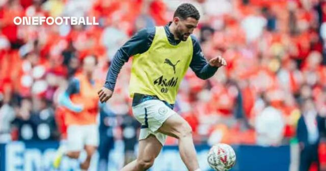 Manchester City v polovici stredného stredu Midden po operácii po operácii po Rodri Inition po októbri

