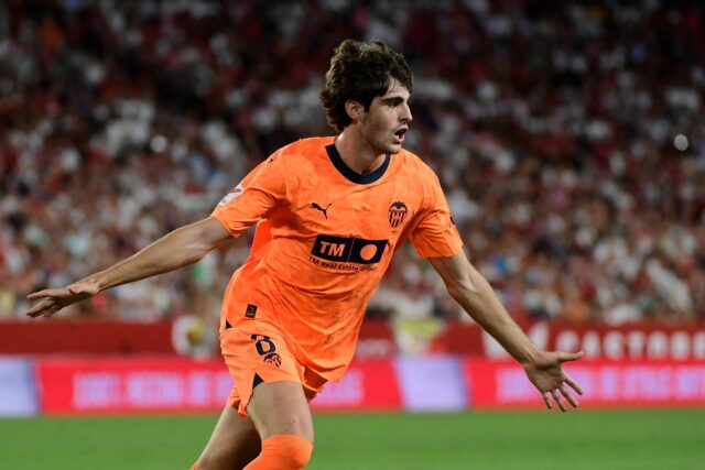 Manchester United a AC Miláno vynechali vedúce talent La Liga

