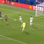 Marcus Rashford commet `` Miss of the Season '' après avoir fait ses débuts complets de Barcelone