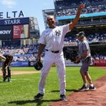Famer Hall a legendárny New York Yankee bližšie k Mariano Rivera boli prevezení do nemocnice v New Yorku po tom, čo bol v sobotu počas starých osláv tímu.