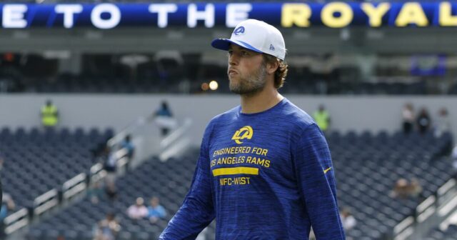 Matthew Stafford necvičí, používa komoru na omladenie

