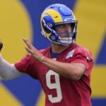 Matthew Stafford of the Rams Practices v tábore prvýkrát