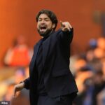 Russell Martin sa snaží dostať svoju správu v noc, keď pre Rangers nič nejde správne