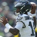 Mnoho ohromujúcich hráčov NFL, ktorí hľadajú úlohy po škrtoch v zostave