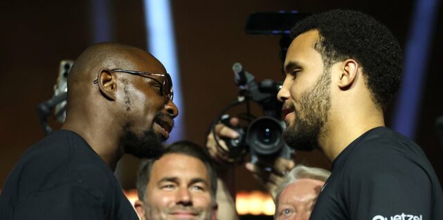 Moses Itauma a Dillian Whyte Live: Aktualizácie za kolo na skóre, keď dva britské ťažké váhy bojujú v netrpezlivo očakávanom zápase




