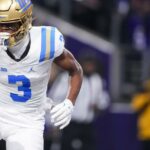 Môže UCLA Kwazi Gilmer vyhrať cenu Biletnikoff Award? Urobí to