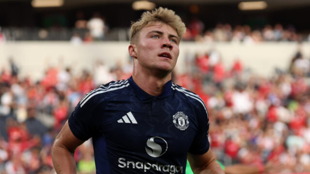 Myslíte si, že Bayern Mníchov sa zaujíma o tento ex-castcast Manchester United? Spoľahlivé Journo váži




