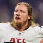 NFL News: Kaleb McGary, Falcons Kaleb je po zjavnom zranení dolných nôh odvezený z poľa