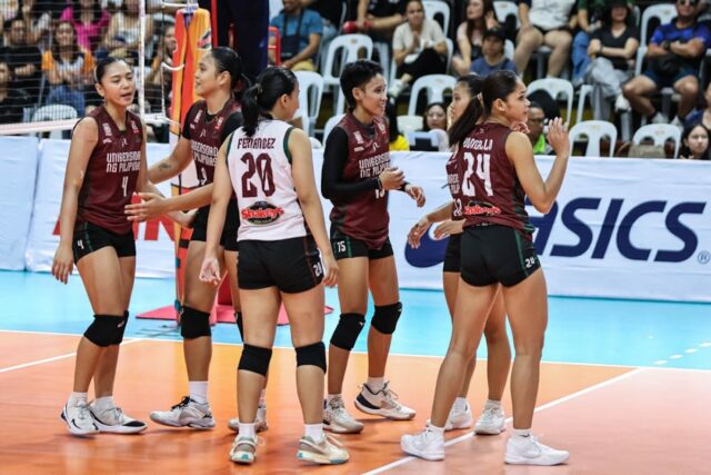 Choďte do Maroonov v zápase proti Univerzite v Dadiangas University Notre Dame v Národnej Super League of Shakey Davao Leg.