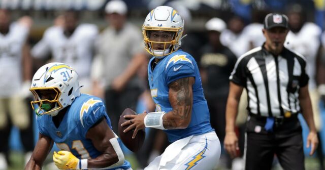 Nabíjačky vs. Saints Takeaway: Trey Lance zálohuje puzdro QB Nabíjačky vs. Saints Takeaway: Trey Lance zálohuje puzdro QB