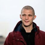 Nikita Tszyu odhalila, že „duchovná skúsenosť“, kde si uvedomuje, že si užíval „spôsobujúcu bolesť a trochu diabla“, bol dôvodom, prečo sa rozhodol prestať svoju prácu v architektúre