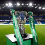 Nové úpravy politiky hrnčeka Carabao s vplyvom na zber, Chelsea a Tottenham