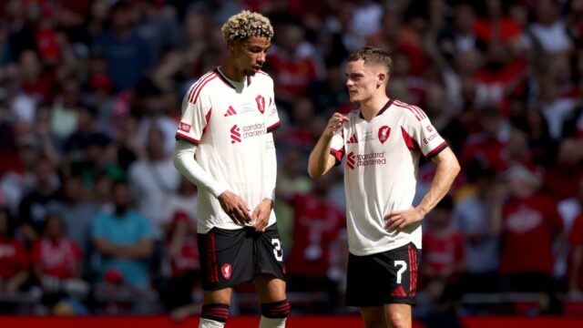 Očakávania Liverpoolu boli pozastavené ako majstri „nerovnováhy“

