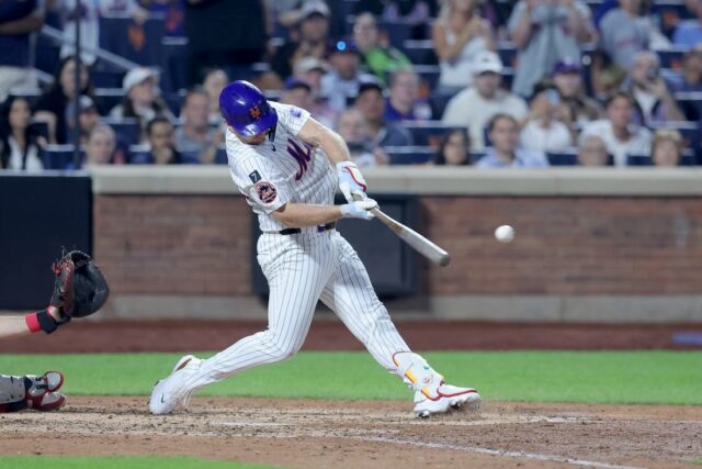 MLB: Cleveland Guardians v New Yorku v lese