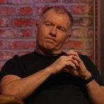 Paul Scholes si nie je istý, či by sa Viktor Gyookeres presťahoval do Arsenalu, najmä Mikel Arteta