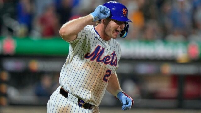 Pete Alonso nastaví nové Mets -record, zatiaľ čo Citi Field Pyro vstáva na domáce behy

