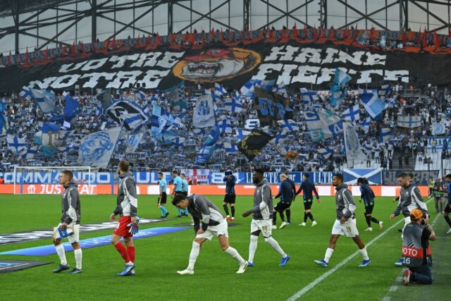Po boji Rabiot/Rowe sa šéf Marseille's Ultras znie naliehavé stretnutie.




