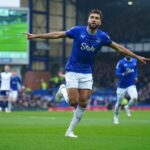 Povesti prenosu, správy: hasičská agentka Calvert-Lewin pre obchod United Deal