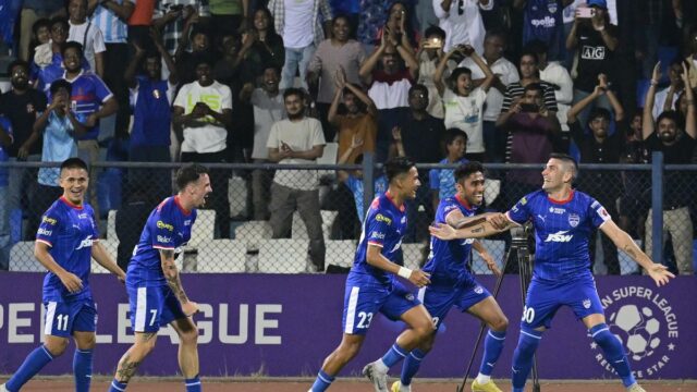 Prečo Bengaluru FC nekonečne pozastavil platy hráčov a zamestnancov?

