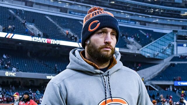 Predchádzajúca celebrita NFL Jay Cutler potrestala na 4 -dňový čas väzenia v situácii jazdy pod vplyvom alkoholu 

